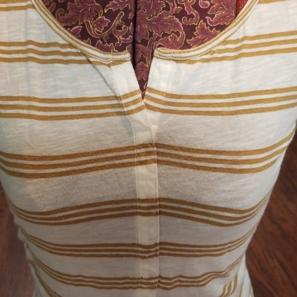 Vintage Style Tank - Picture 2 of 4